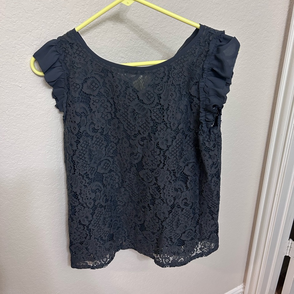 Loft Ruffled Top size XS